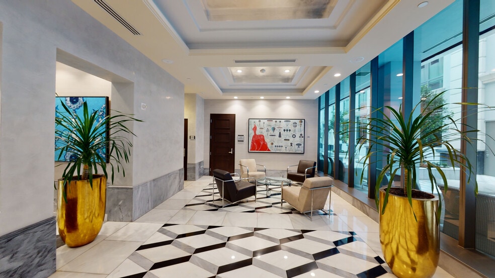 More Photos Of 396 Alhambra Cir, Coral Gables Unknown For Lease