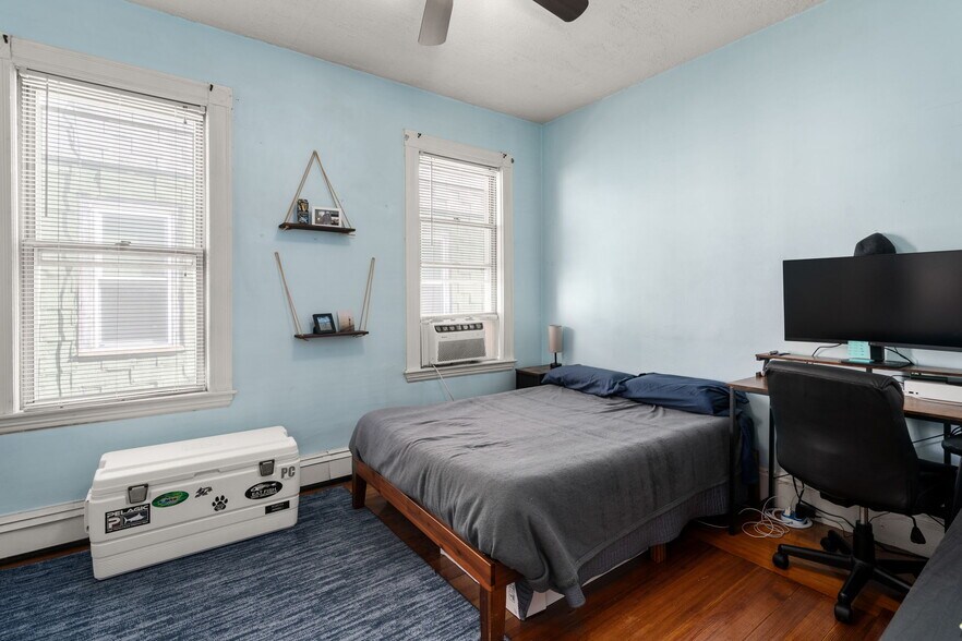 More Photos Of 574 E 3rd St, Boston Multifamily For Sale