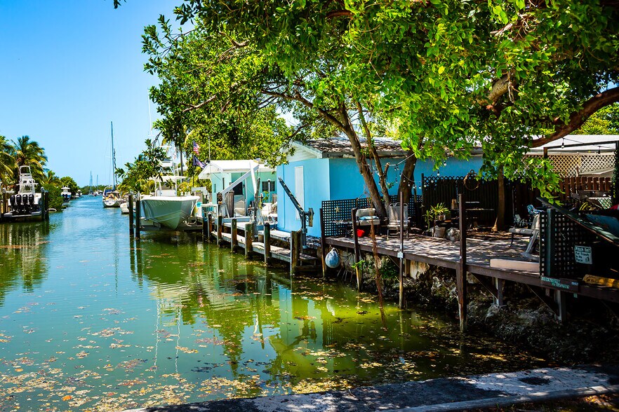 More Photos Of 2901 Overseas Hwy, Marathon Office Residential For Sale