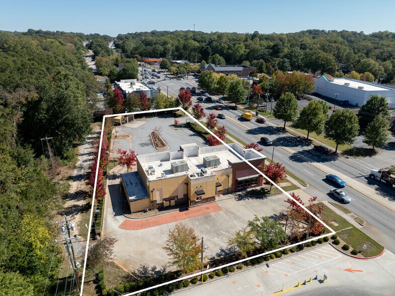 More Photos Of 1071 Tiger Blvd, Clemson Restaurant For Lease