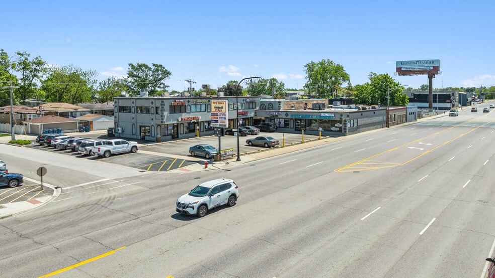 More Photos Of 1559 N Mannheim Rd, Stone Park General Retail For Sale