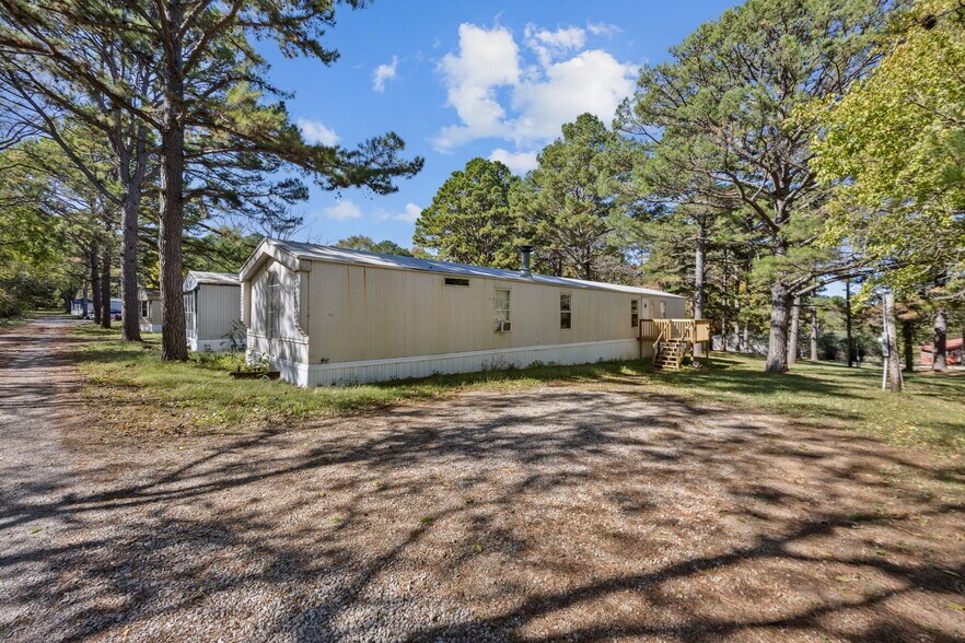 More Photos Of 10040 Pieper Rd, Potosi Manufactured Housing Mobile Home Park For Sale