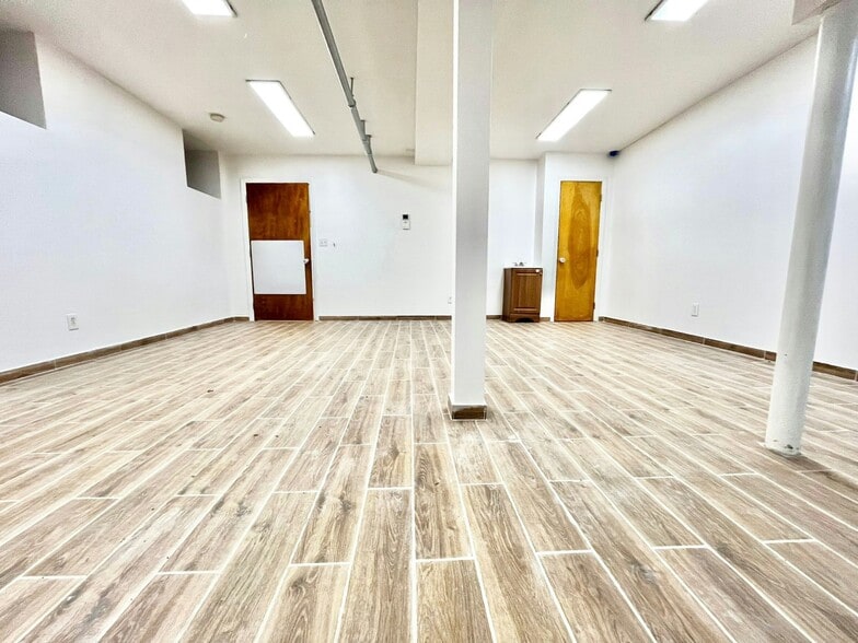 More Photos Of 857 Montgomery St, Brooklyn Apartments For Lease