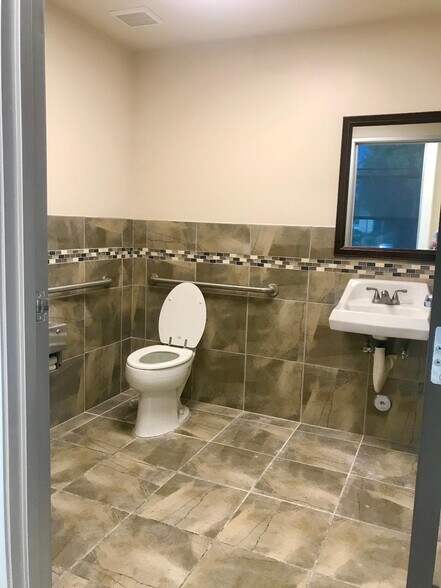 More Photos Of 5370 Schaefer Ave, Chino Storefront Retail Office For Lease