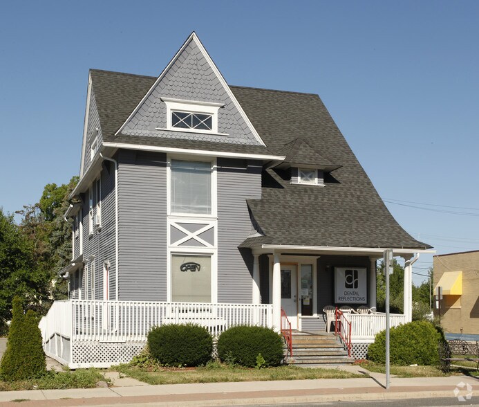 Primary Photo Of 69089 Main St, Richmond Coworking Space