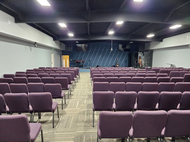 More Photos Of 1730 Gross Rd, Mesquite Religious Facility For Sale