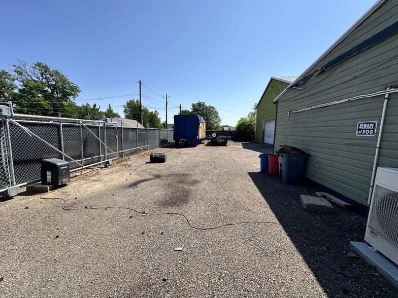 More Photos Of 2201 Lake Ave, Thornton Warehouse For Sale