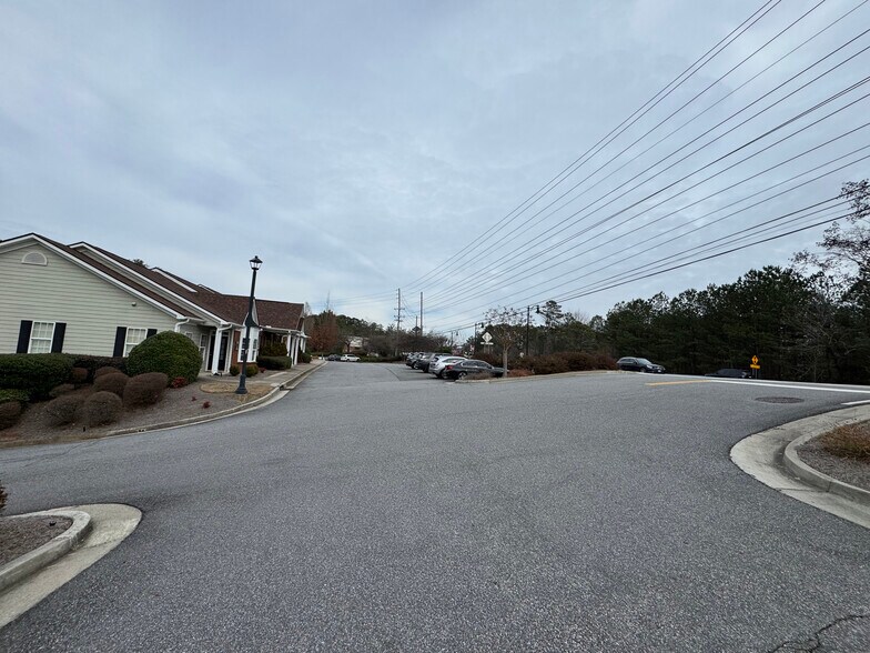 More Photos Of 150 Prospect Pl, Alpharetta Office For Sale