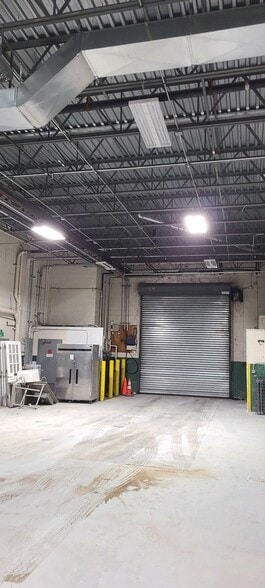 More Photos Of 1906 42nd St, Astoria Industrial For Lease