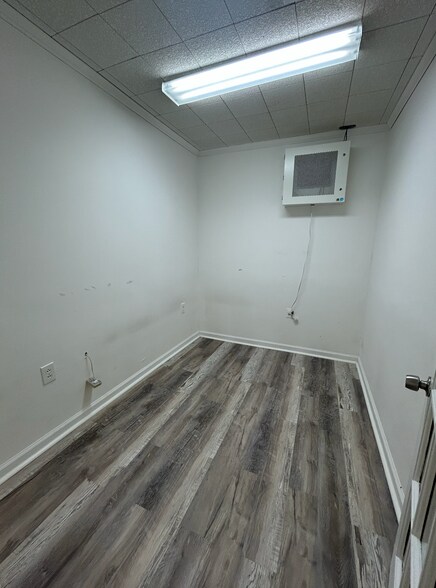 More Photos Of 3692 S Plaza Trl, Virginia Beach Loft Creative Space For Lease