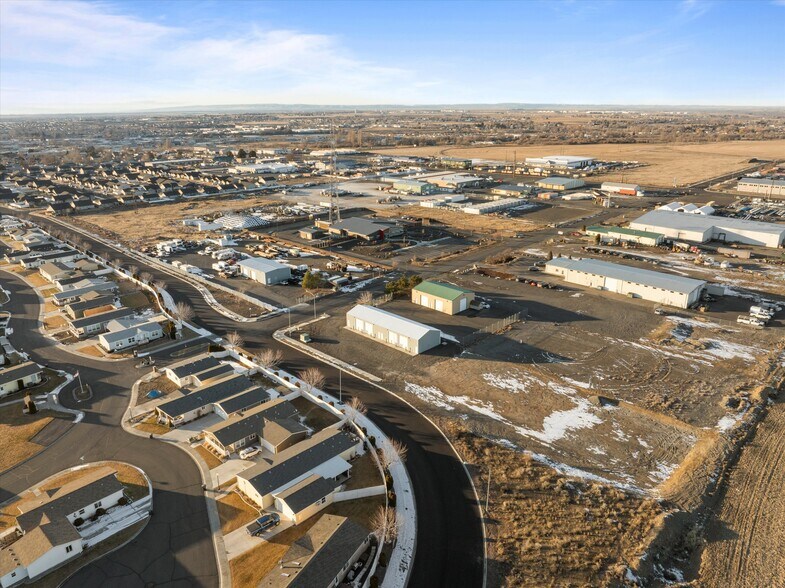 More Photos Of 221 Hamilton Rd, Moses Lake Warehouse For Lease