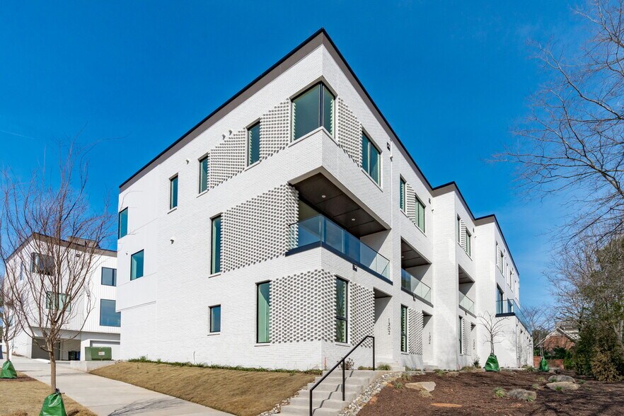 More Photos Of , Raleigh Multifamily For Sale