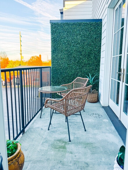 More Photos Of 916 Buchanan St, Nashville Apartments For Sale