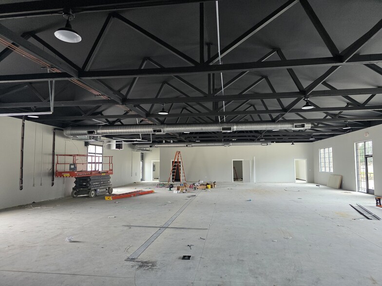 More Photos Of 601 River Rock Blvd, Murfreesboro Warehouse For Lease