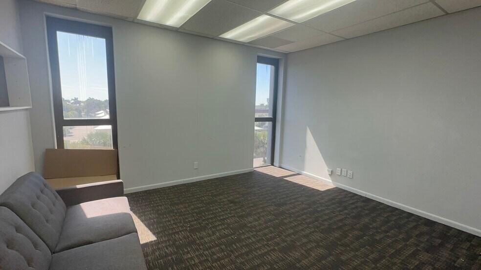 More Photos Of 1771 N State Road 7, Fort Lauderdale Loft Creative Space For Sale