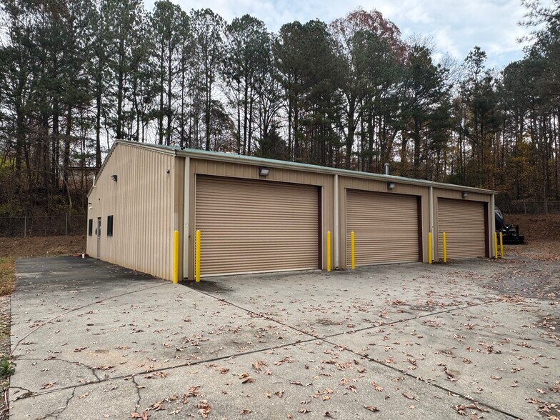 More Photos Of 53 Old Cove S Rd, Jasper Industrial For Lease
