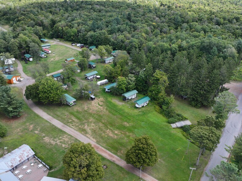 More Photos Of 1131 Comins Rd, Redfield Trailer Camper Park For Sale