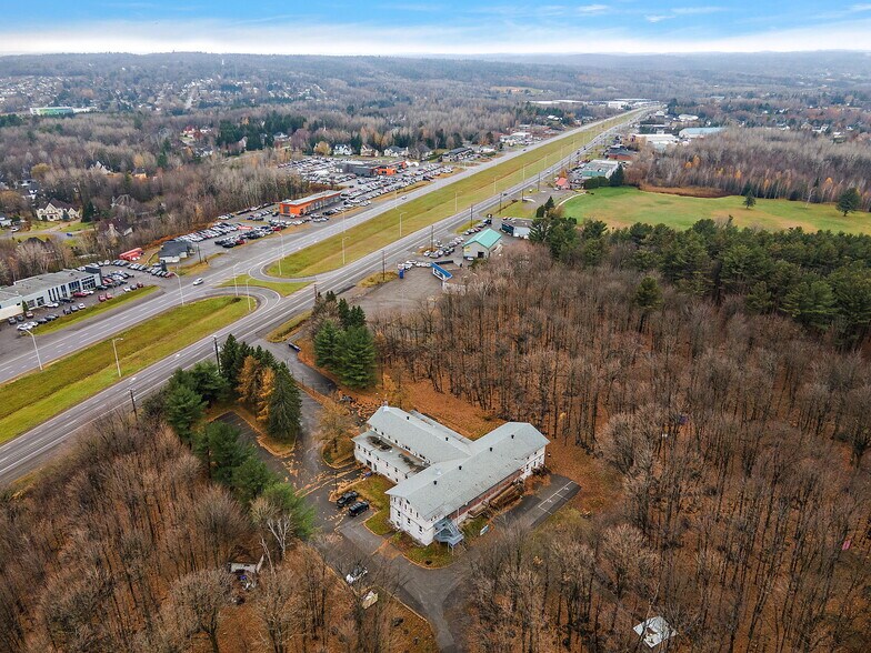 More Photos Of 2351 Boul Du Curé-Labelle, Saint-jerome Office Residential For Sale