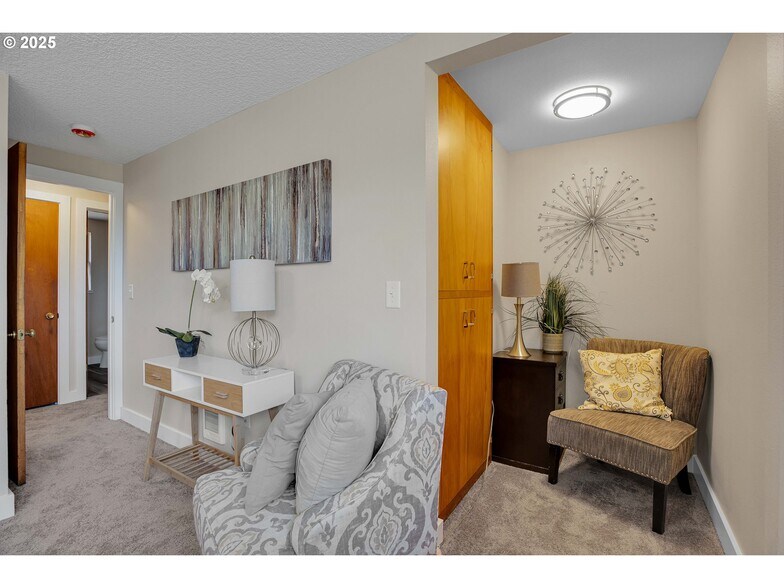 More Photos Of 11745 SW 70th Ave, Tigard Specialty For Sale