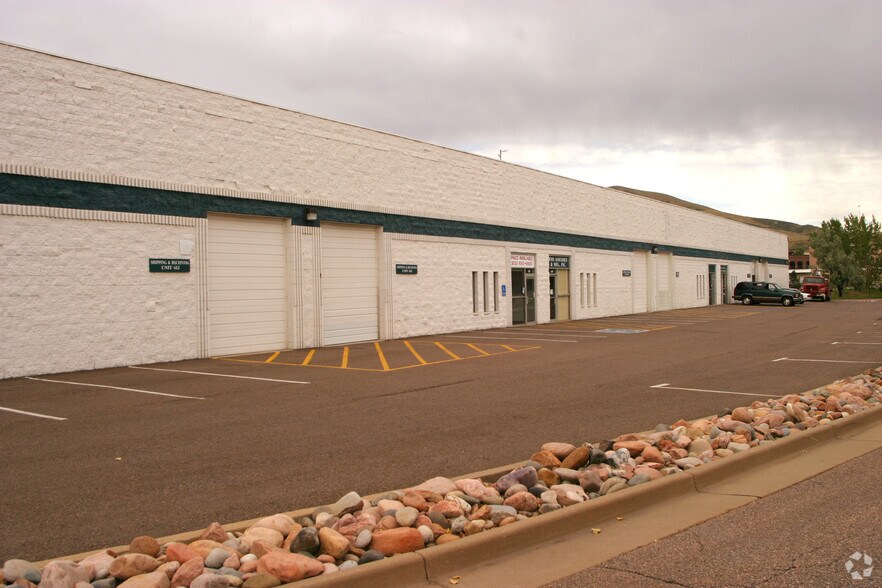 More Photos Of 428-442 Violet St, Golden Unknown For Lease