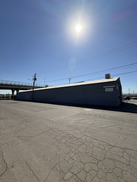 More Photos Of 1575 E Jackson St, Phoenix Warehouse For Lease