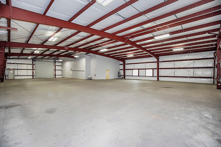 More Photos Of 1201 Butler Rd, League City Warehouse For Sale