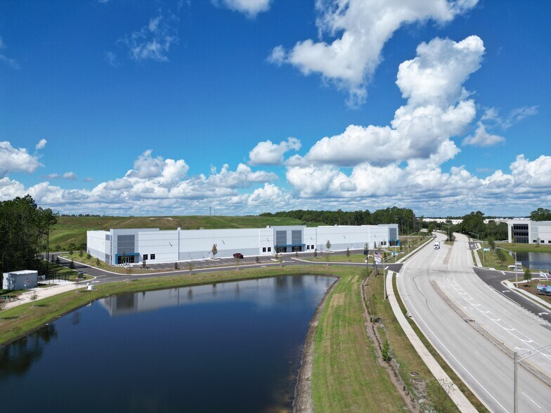 More Photos Of 9388 Pritchard Rd, Jacksonville Unknown For Lease