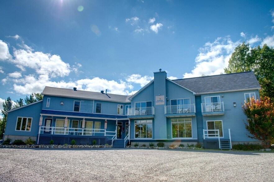 Primary Photo Of 155 Rue Des Skieurs, Saint-come Hotel For Sale