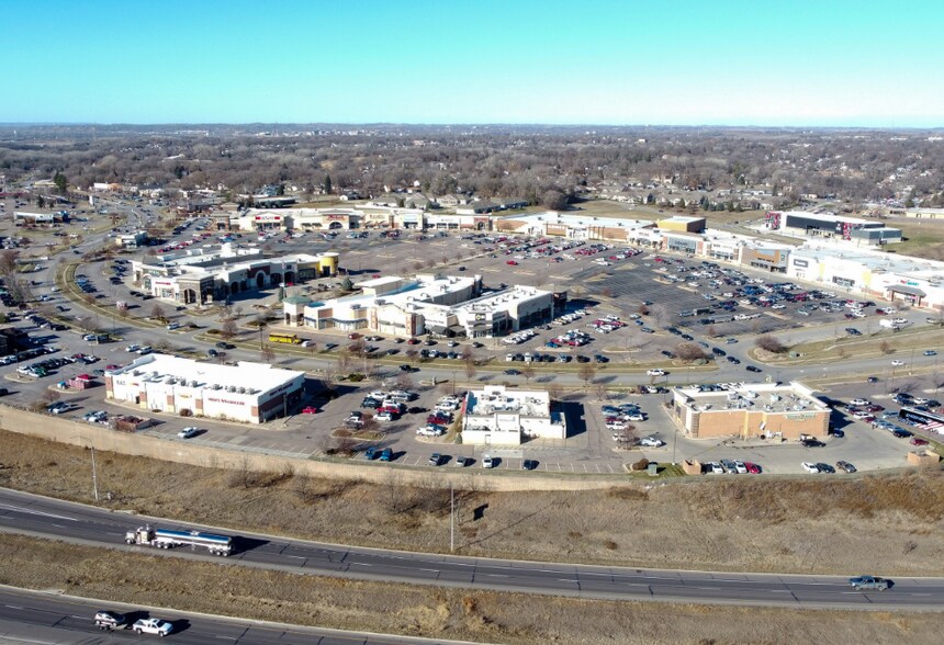 More Photos Of 4149 Sergeant Rd, Sioux City Unknown For Lease