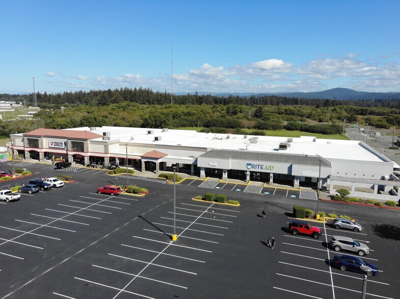 More Photos Of 575 M St, Crescent City Unknown For Lease