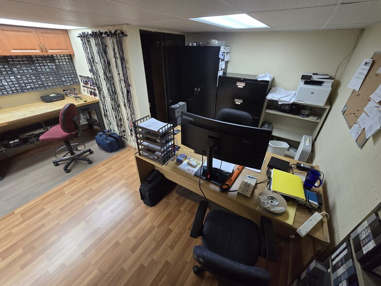 More Photos Of 1771 Blount Rd, Pompano Beach Warehouse For Sale