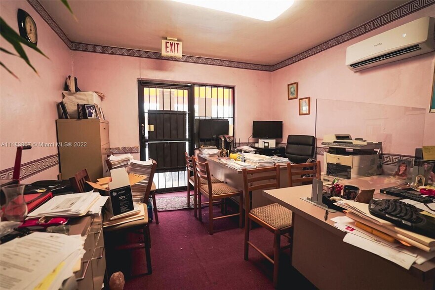 More Photos Of 221 E 9th St, Hialeah Office Residential For Sale