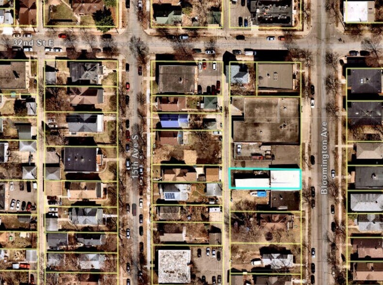 More Photos Of 2019 Greenwood Lake Tpke, Hewitt Storefront For Lease