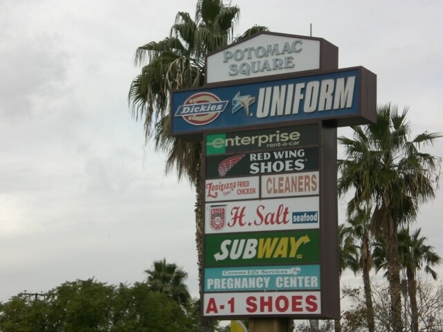 More Photos Of 623 N Main St, Corona Storefront For Lease