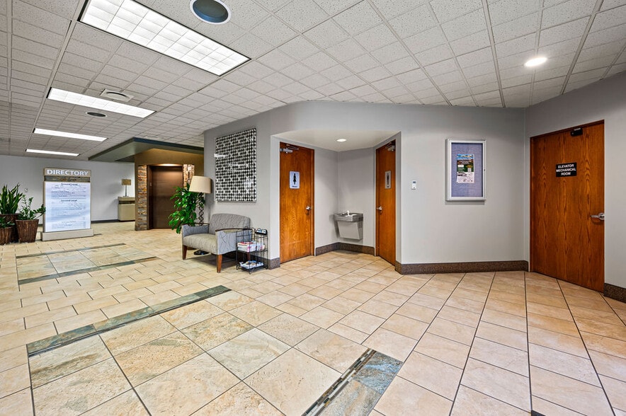 More Photos Of 2530 N 8th St, Grand Junction Medical For Sale