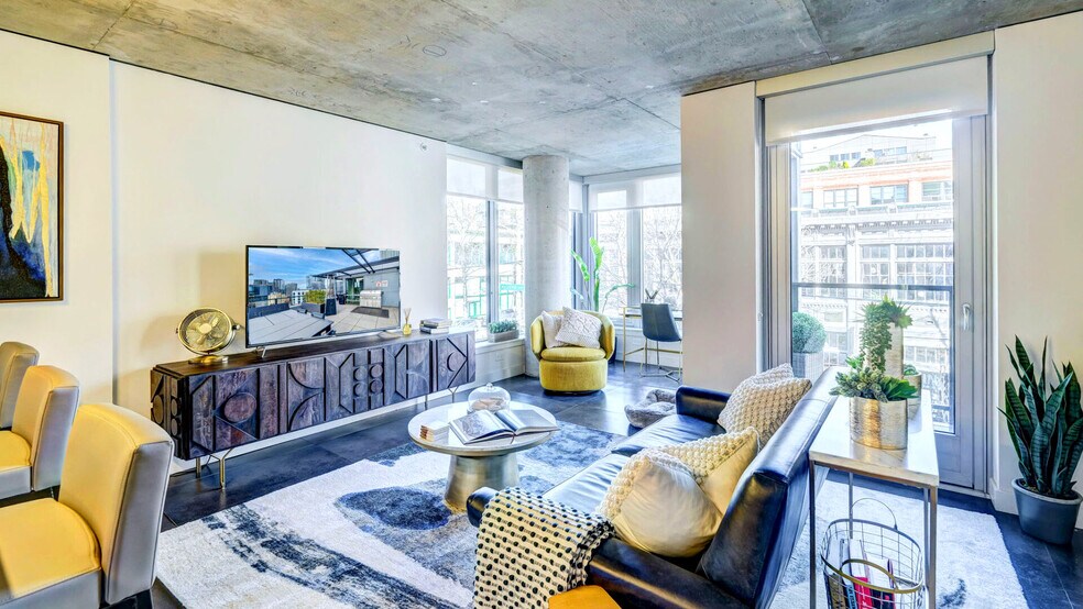 More Photos Of 301 E Pine St, Seattle Apartments For Lease