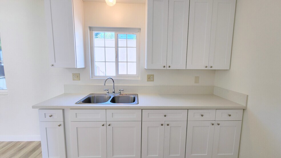 More Photos Of 2325 Angela St, Pomona Apartments For Sale