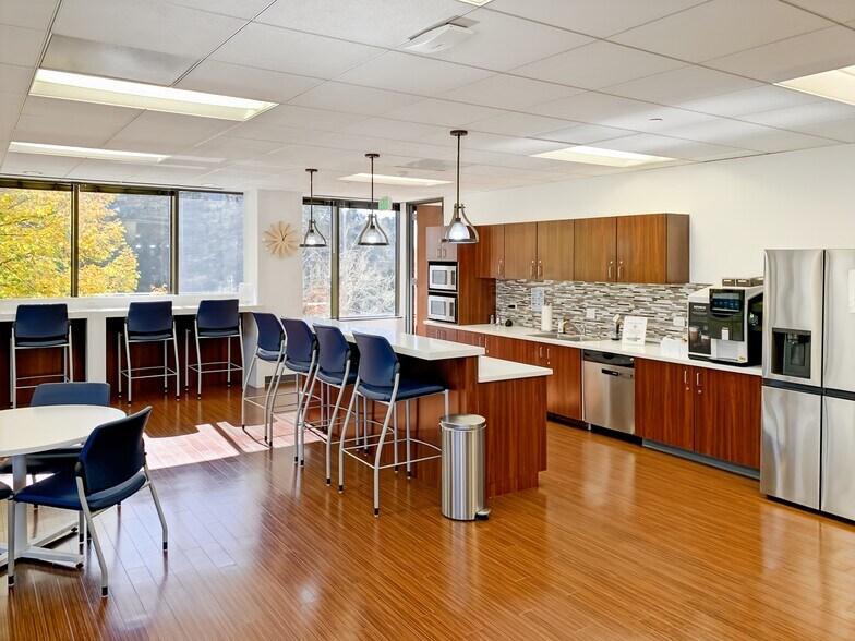 More Photos Of 8085 S Chester St, Centennial Coworking Space
