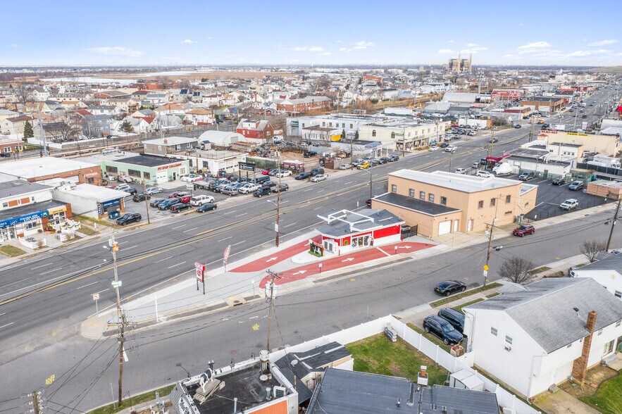 More Photos Of 4451 Austin Blvd, Island Park General Retail For Lease