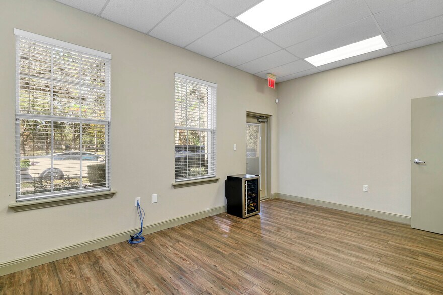 More Photos Of 871 Outer Rd, Orlando Medical For Lease