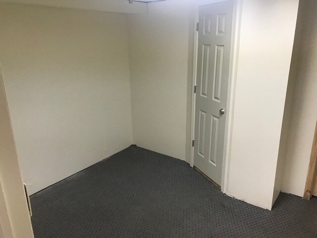 More Photos Of 8557 Oswego Rd, Baldwinsville Office For Lease