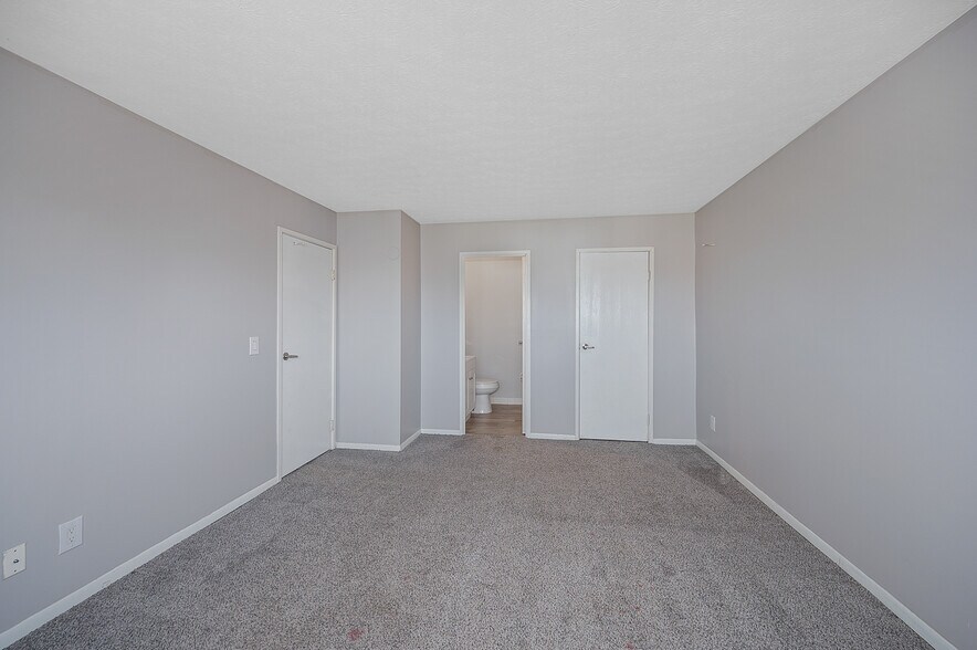 More Photos Of 7855-7859 Harrison Ave, Mount Healthy Apartments For Sale