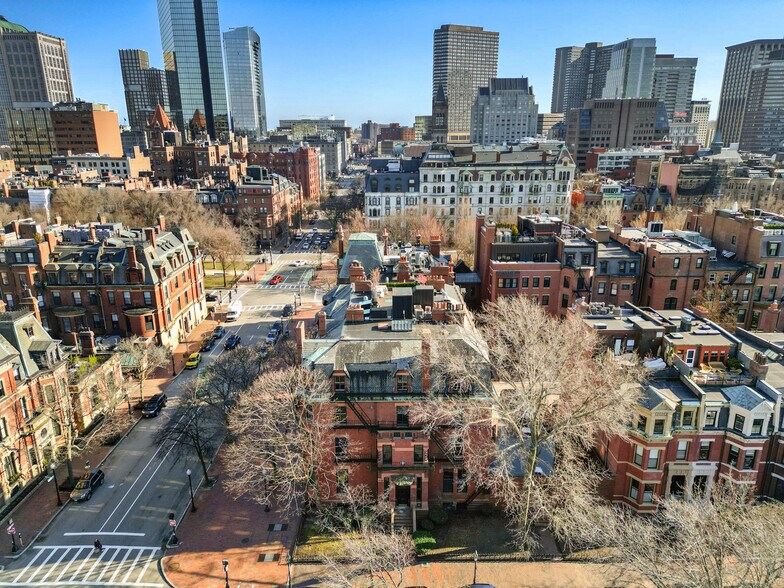 More Photos Of 164 Marlborough St, Boston Dormitory For Sale