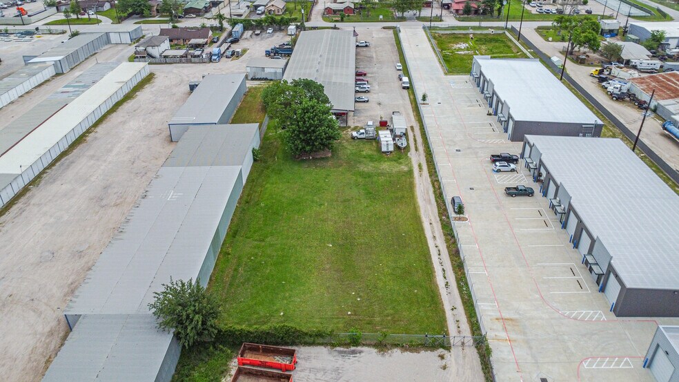More Photos Of 7449 Wright Rd, Houston Manufacturing For Sale