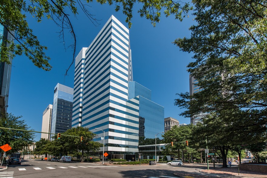 More Photos Of 901 E Cary St, Richmond Office For Lease