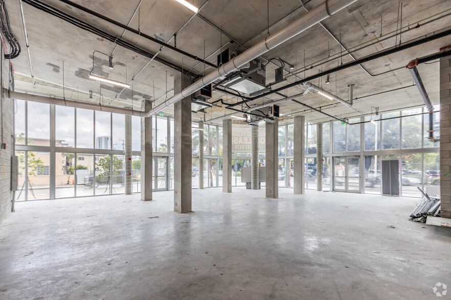 Primary Photo Of 420 SW 7th St, Miami Office For Lease