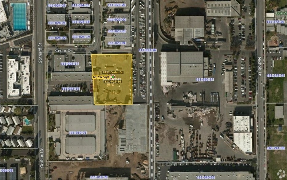 Primary Photo Of 7422 Cedar Dr, Huntington Beach Contractor Storage Yard For Lease