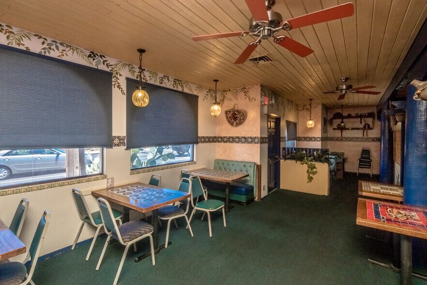 More Photos Of 2200 Mesquite Ave, Lake Havasu City Restaurant For Lease