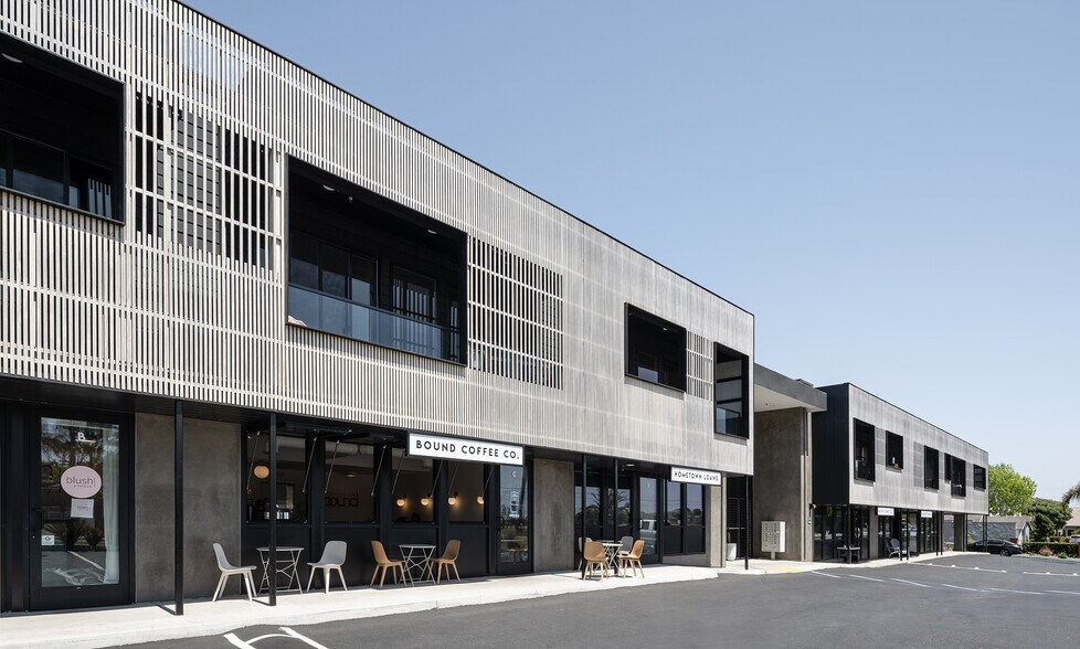 More Photos Of 2110 S Coast Hwy 101, Oceanside Loft Creative Space For Lease