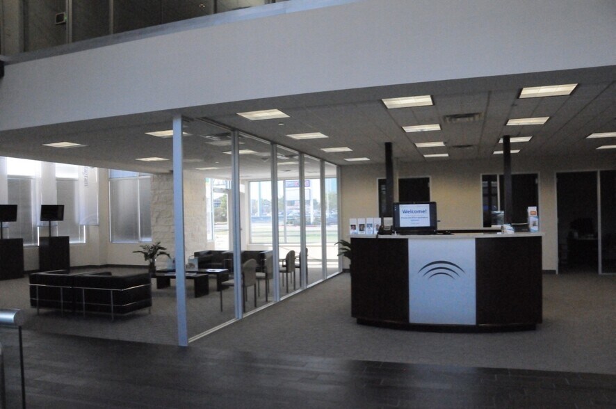 More Photos Of 26620 I-45, Spring Medical For Lease